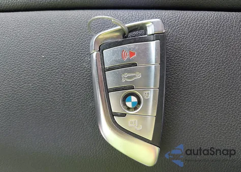 2020 BMW X7 xDrive40I z USA, uszkodzony, nr VIN 5UXCW2C03L9B60409